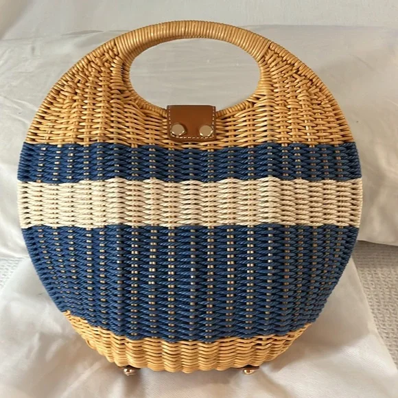 NWT J.McLaughlin Victoria Tote - Picture 3 of 8